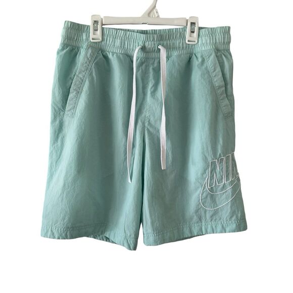 Nike Sportswear Alumni‎ Woven Flow Shorts Light Dew Men's Small - Picture 1 of 6